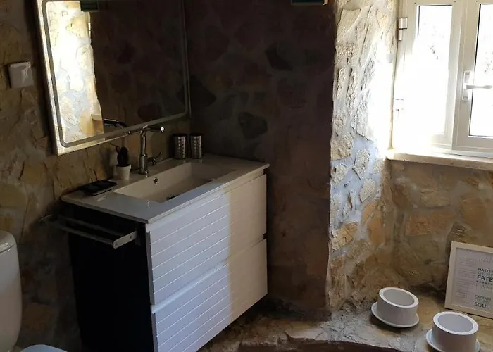 Al - Haoleguesthouse * Sobral de Monte Agraço