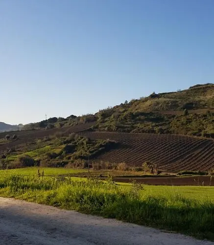 Al - Haoleguesthouse